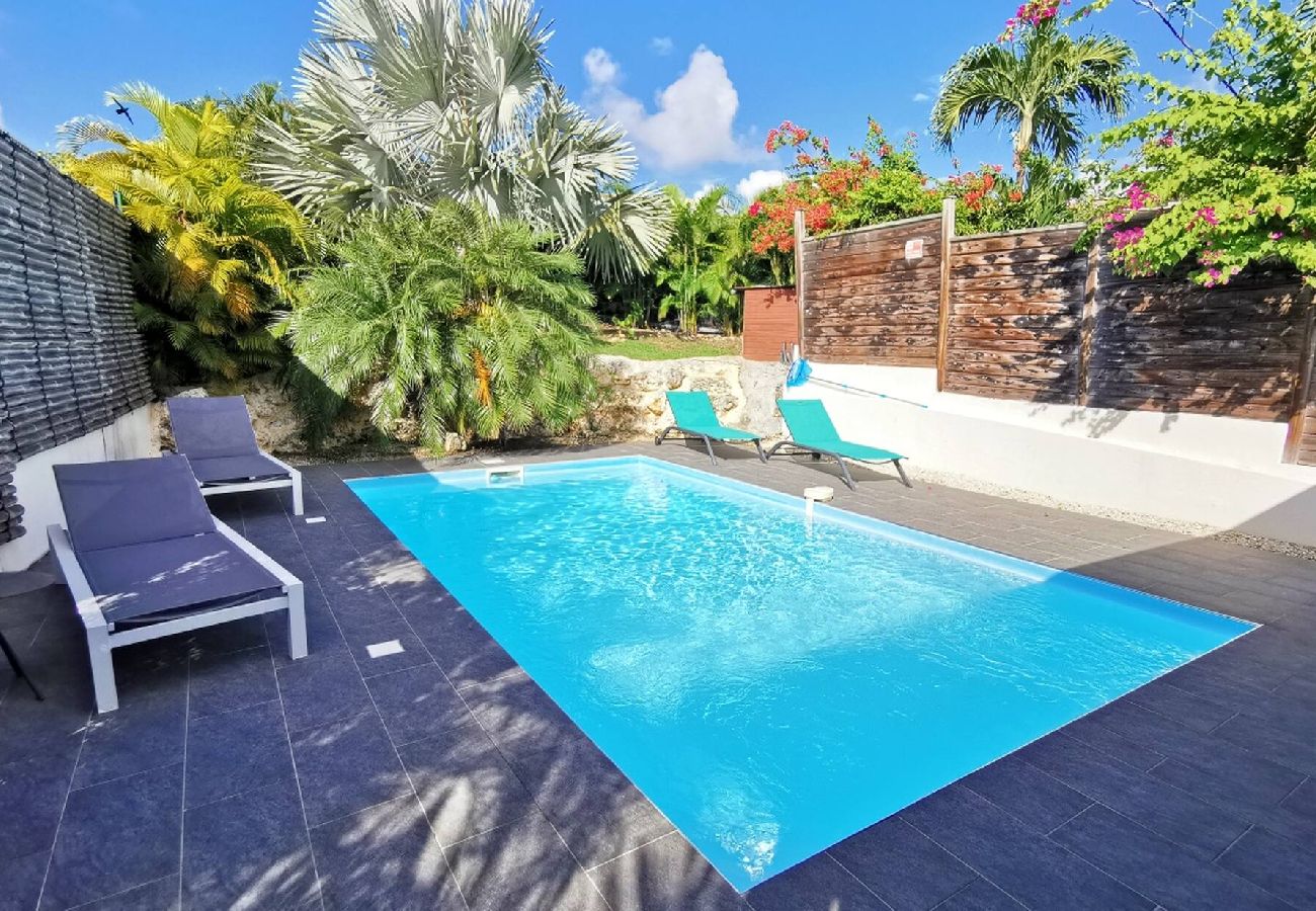 Villa in Saint-François - Villa ref G019a Saint François 1 ch piscine 4 pers