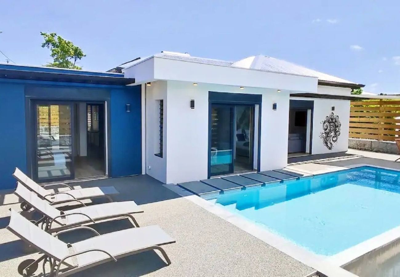 Villa in Sainte-Rose - Villa à Sainte Rose G156A piscine 3ch 8 pers