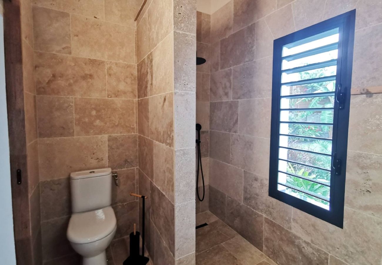 Villa in Sainte-Rose - Villa à Sainte Rose G156A piscine 3ch 8 pers