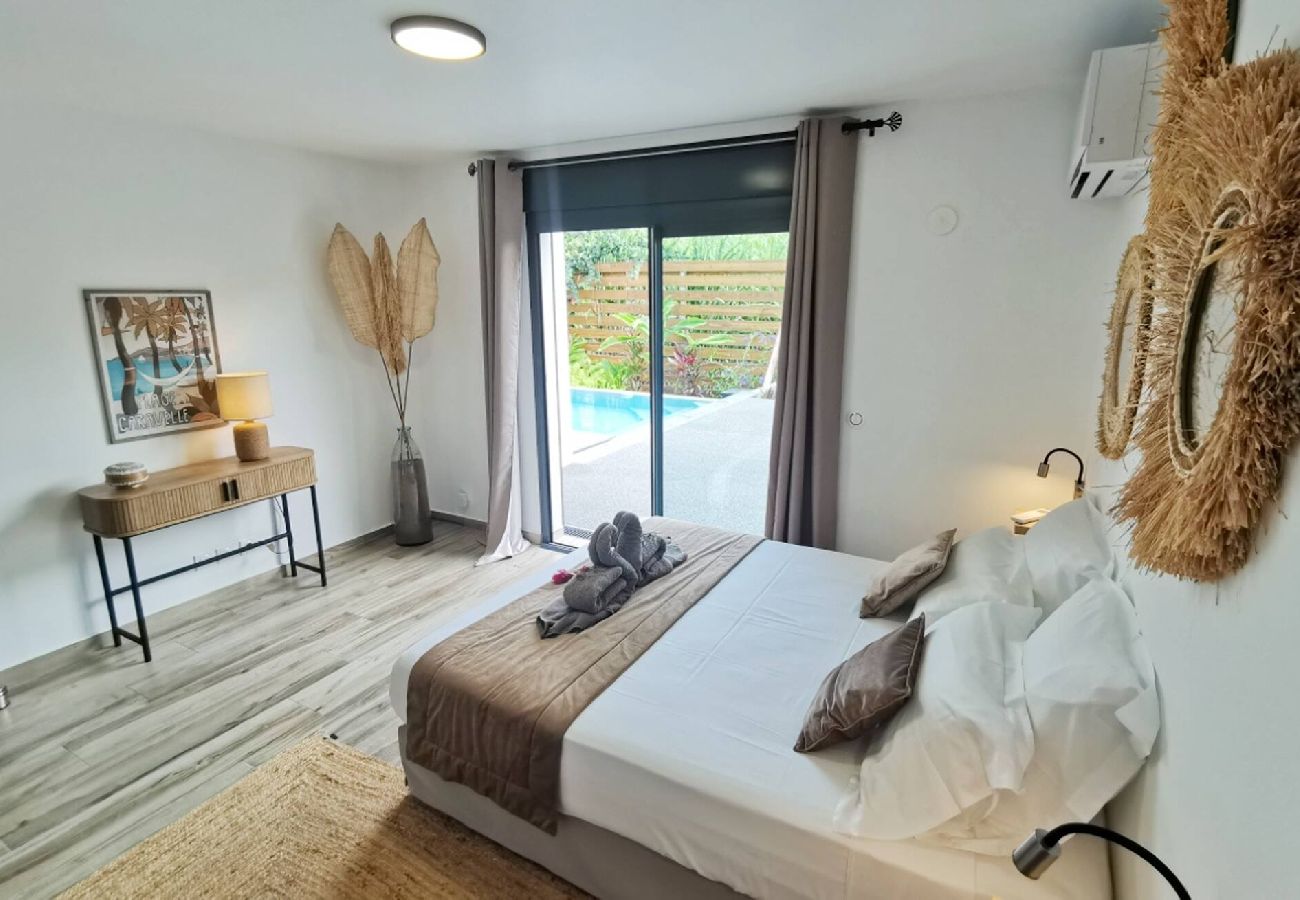 Villa in Sainte-Rose - Villa à Sainte Rose G156A piscine 3ch 8 pers