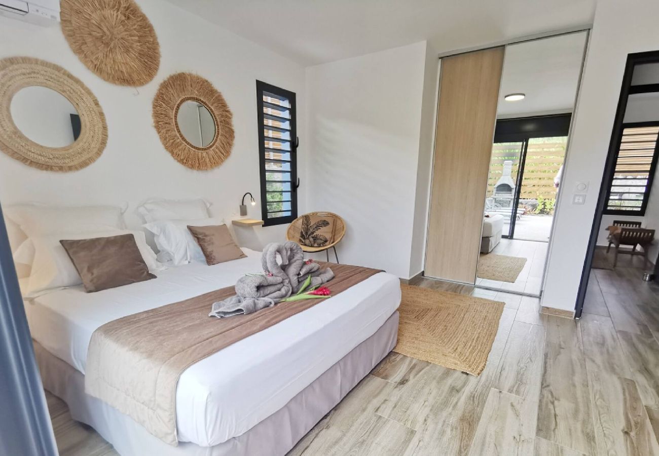 Villa in Sainte-Rose - Villa à Sainte Rose G156A piscine 3ch 8 pers