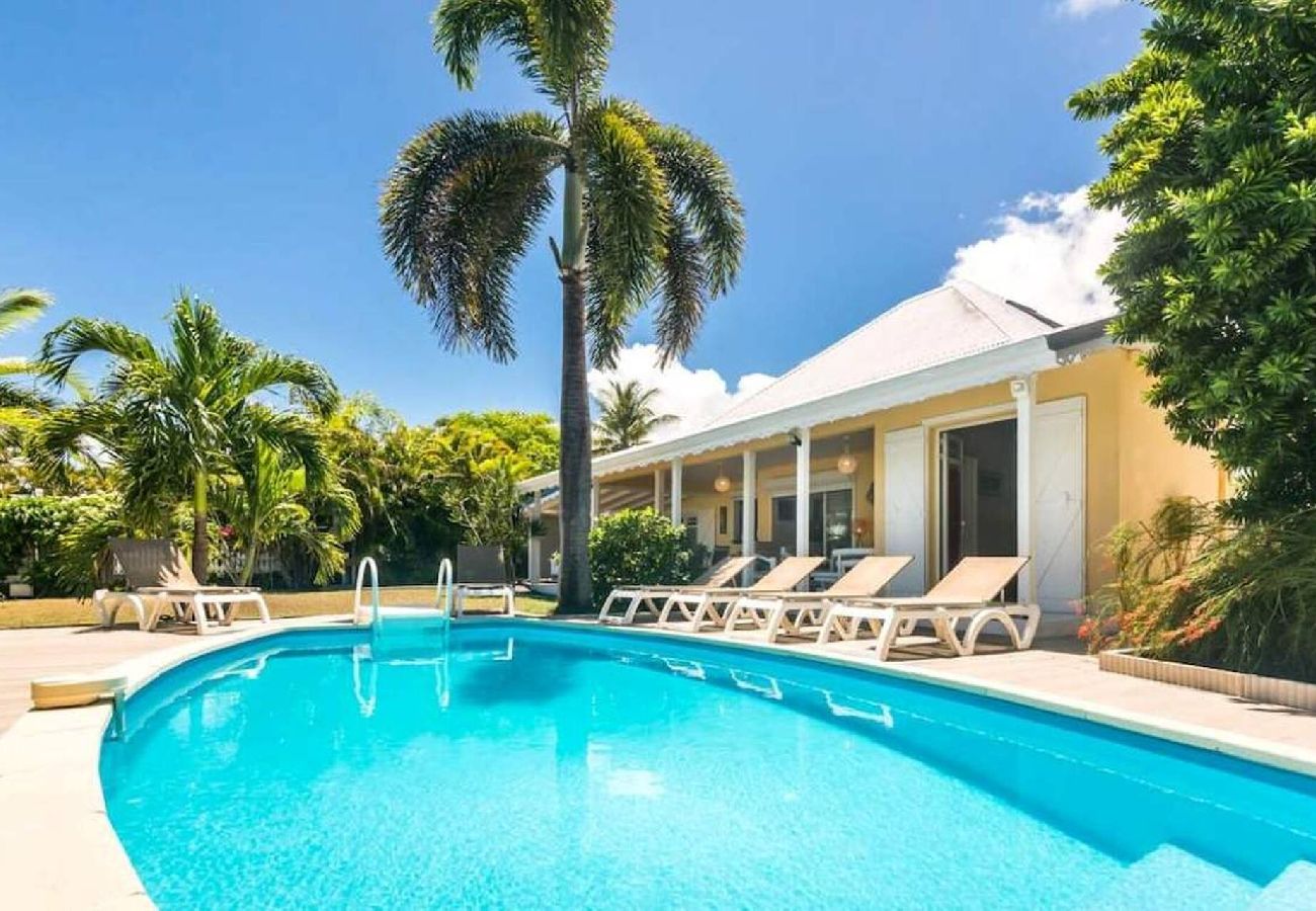 Villa in Sainte-Anne - Villa à Sainte Anne G166B 5 ch 12 pers piscine vue