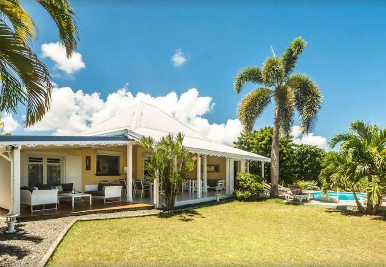 Villa in Sainte-Anne - Villa à Sainte Anne G166B 5 ch 12 pers piscine vue