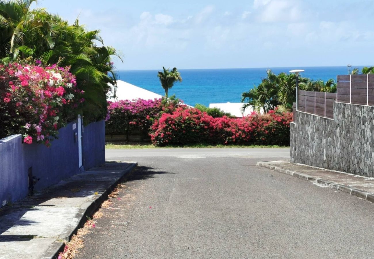 Villa in Sainte-Anne - Villa à Sainte Anne G166B 5 ch 12 pers piscine vue
