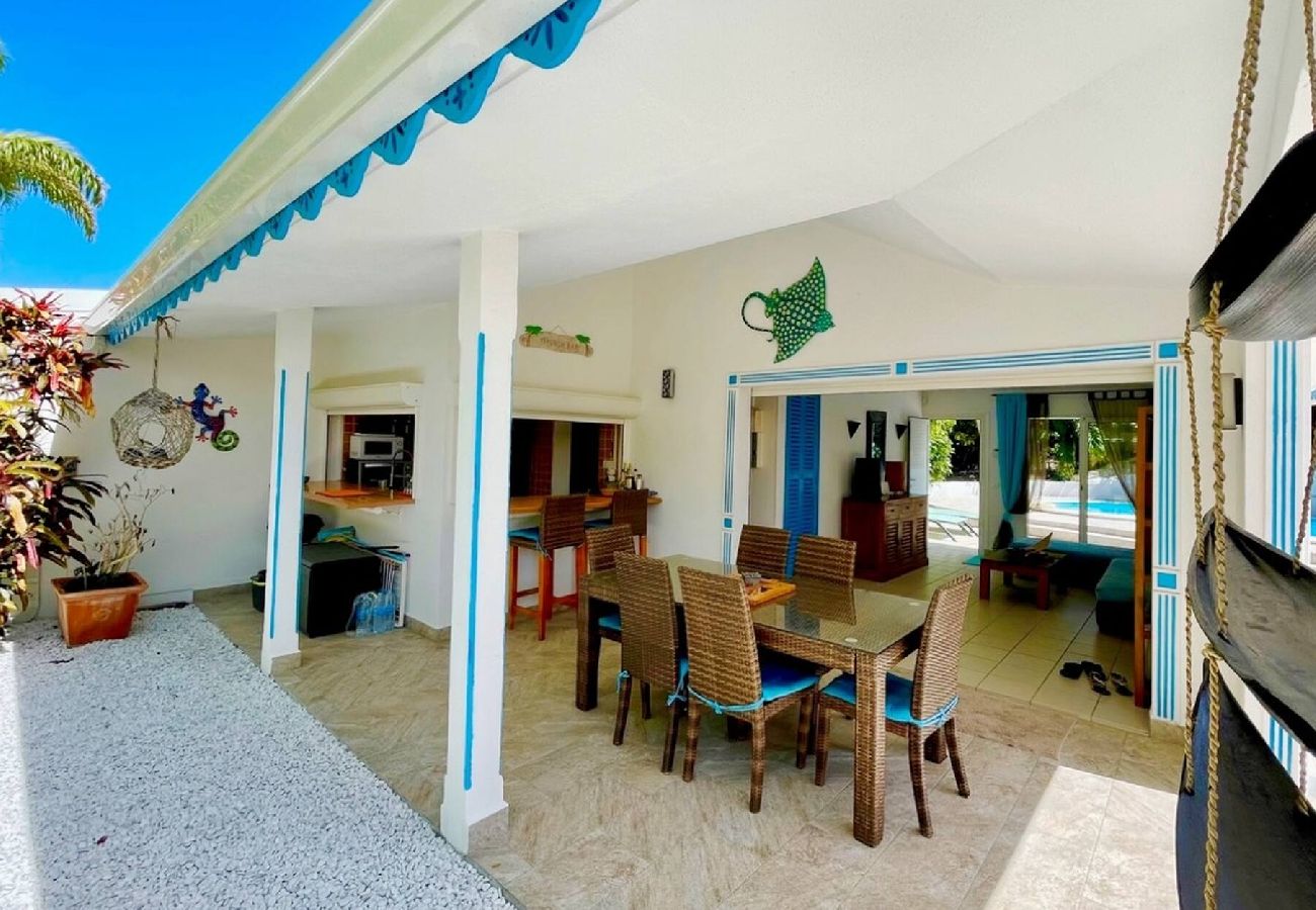Villa in Saint-François - Villa ref G019 Saint François 1 ch piscine 4 pers