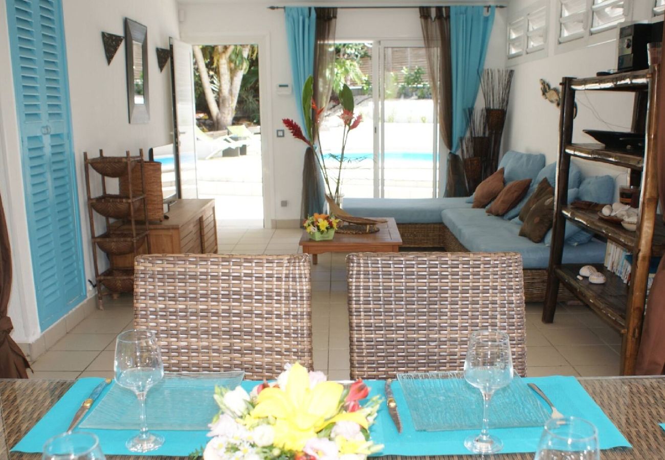 Villa in Saint-François - Villa ref G019 Saint François 1 ch piscine 4 pers