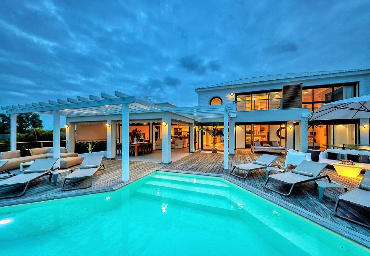 Villa in Sainte-Anne - Villa à Sainte Anne G256 - 5 ch piscine vue mer