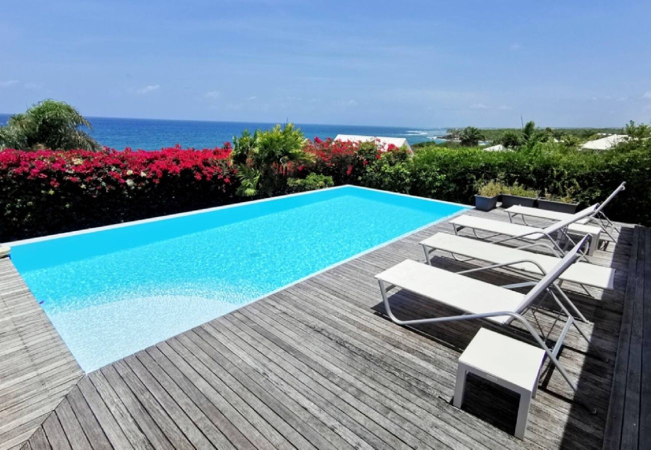 Villa in Sainte-Anne - Villa à Ste Anne G186 - 4 chambres piscine vue mer