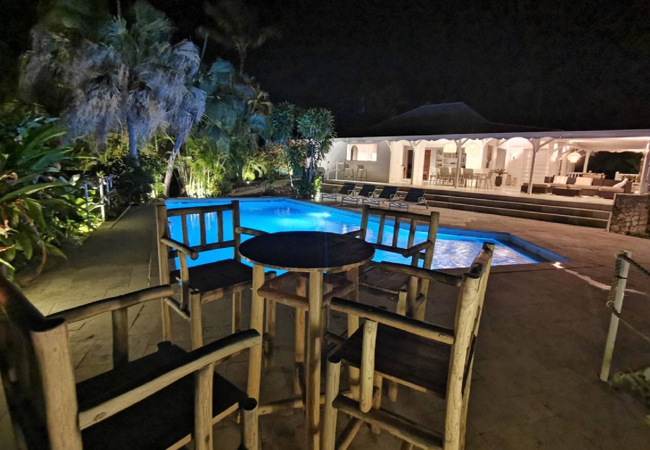 Villa in Saint-François - Villa à Saint François G136 - 3 ch piscine 8 pers