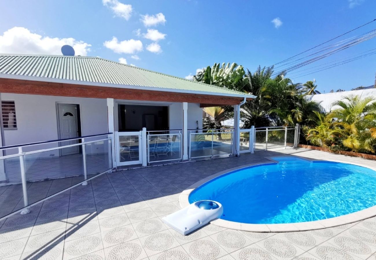 Villa in Saint-François - Villa à Saint François G023G 3 ch 8 pers piscine