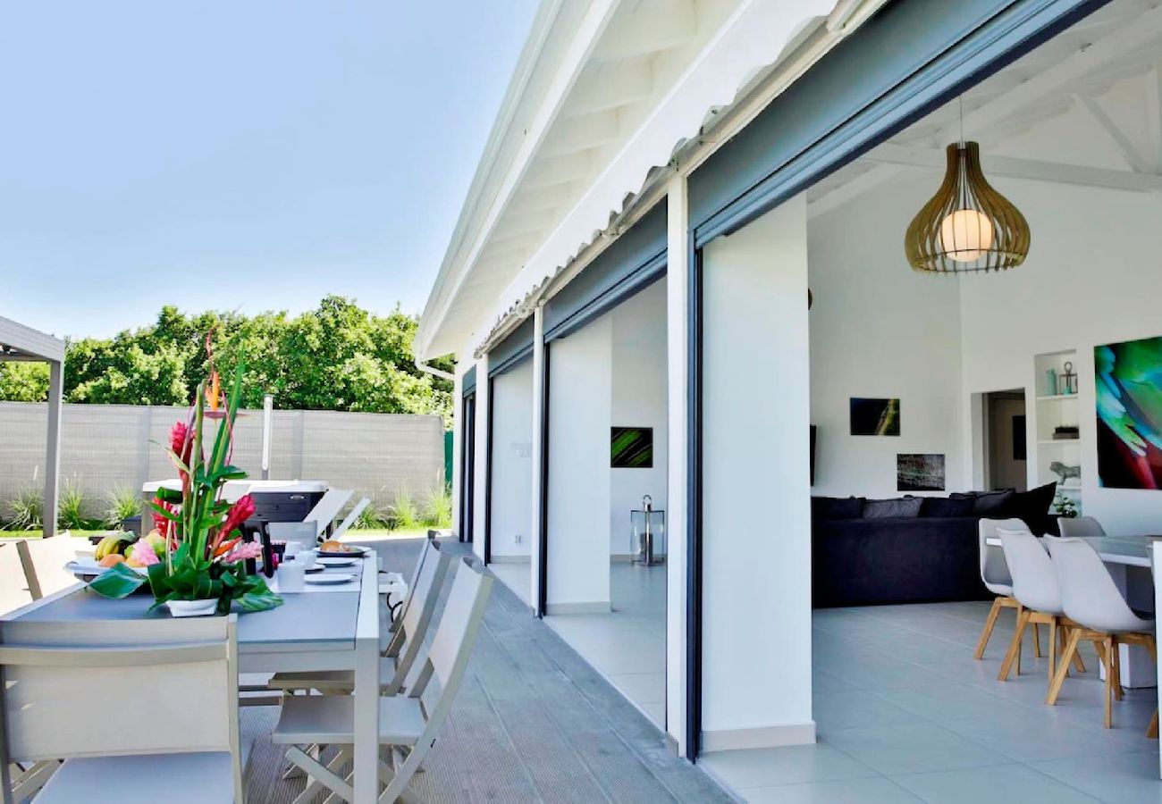 Villa in Saint-François - Villa à St François G163B - 4 chambres piscine