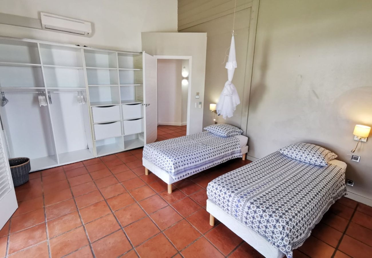 Villa in Saint-François - Villa à Saint François G158C 4 ch piscine privée