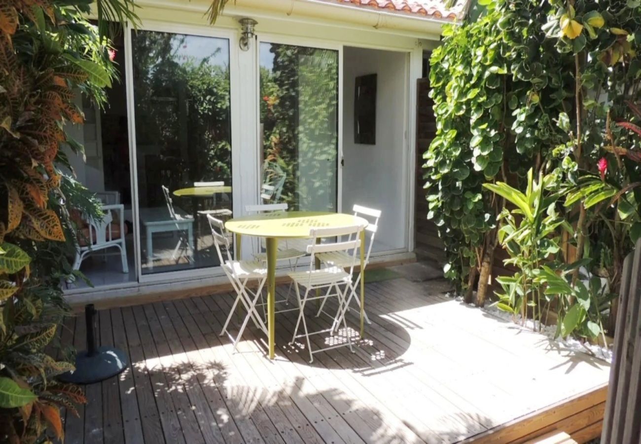 Villa in Sainte-Anne - Villa à Sainte Anne en Martinique - Ref : M036