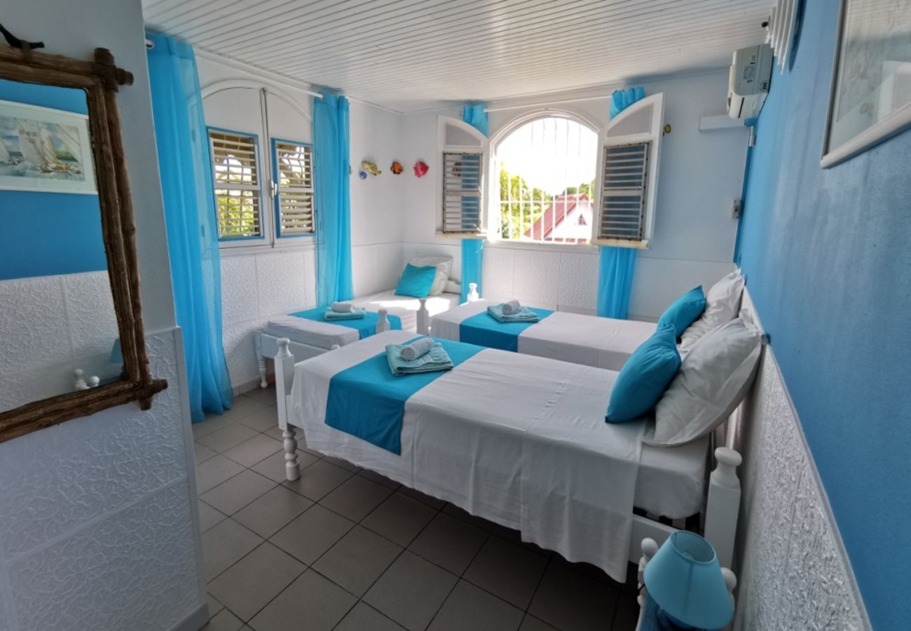 Villa in Sainte-Anne - Villa à Sainte Anne en Martinique - Ref : M045