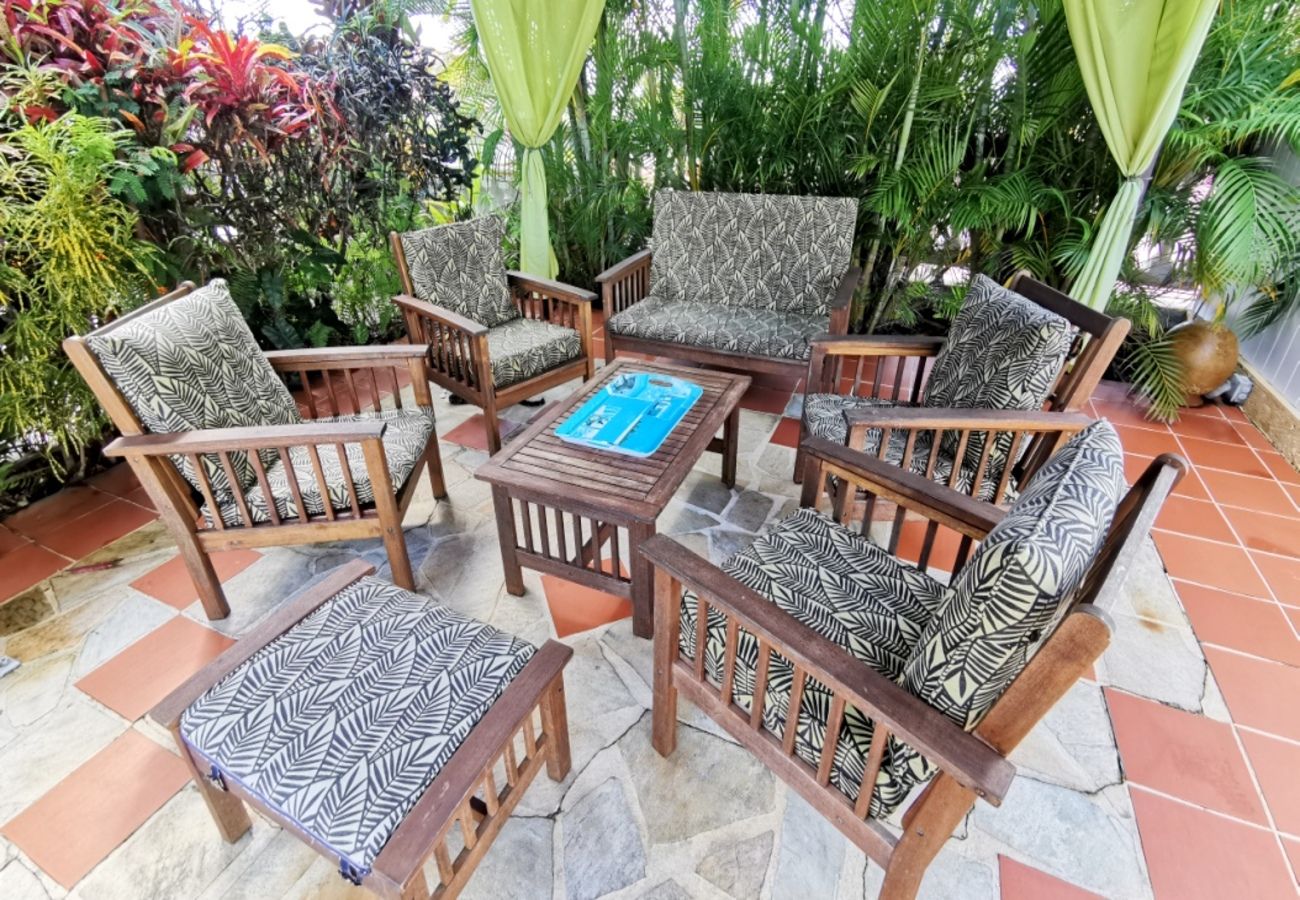 Villa in Sainte-Anne - Villa à Sainte Anne en Martinique - Ref : M045