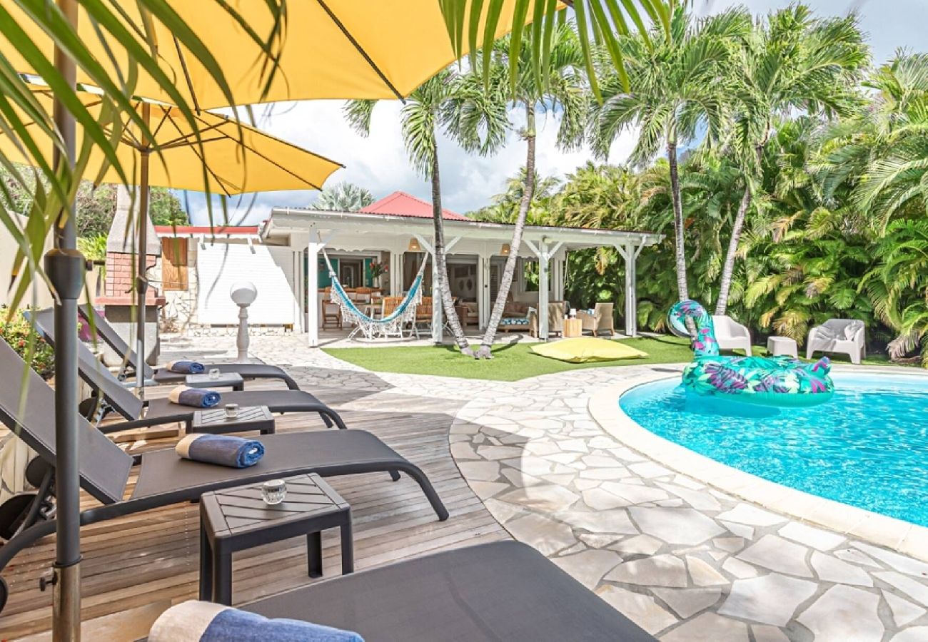 Villa in Saint-François - Villa à Saint François G070 2 ch piscine 6 pers