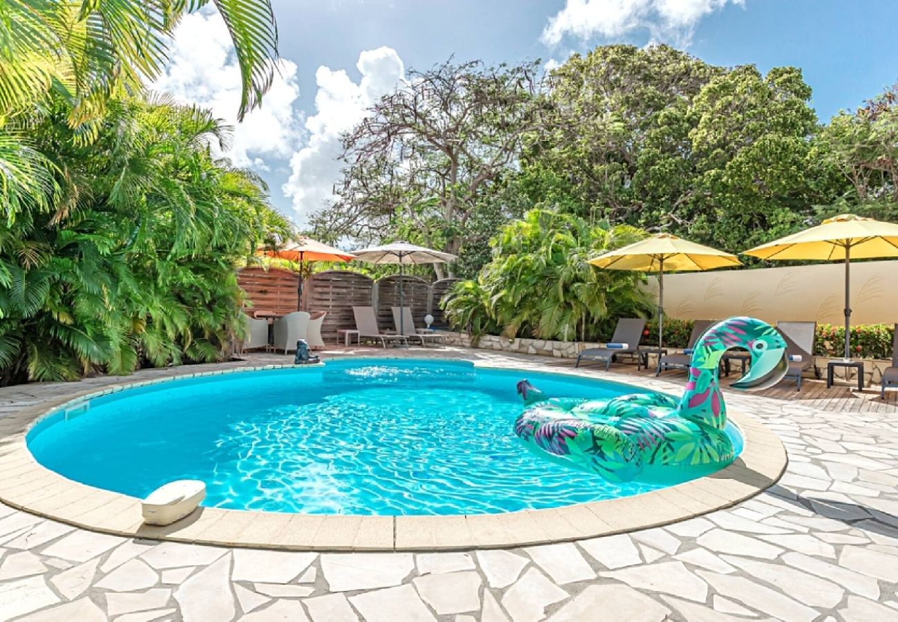 Villa in Saint-François - Villa à Saint François G070 2 ch piscine 6 pers
