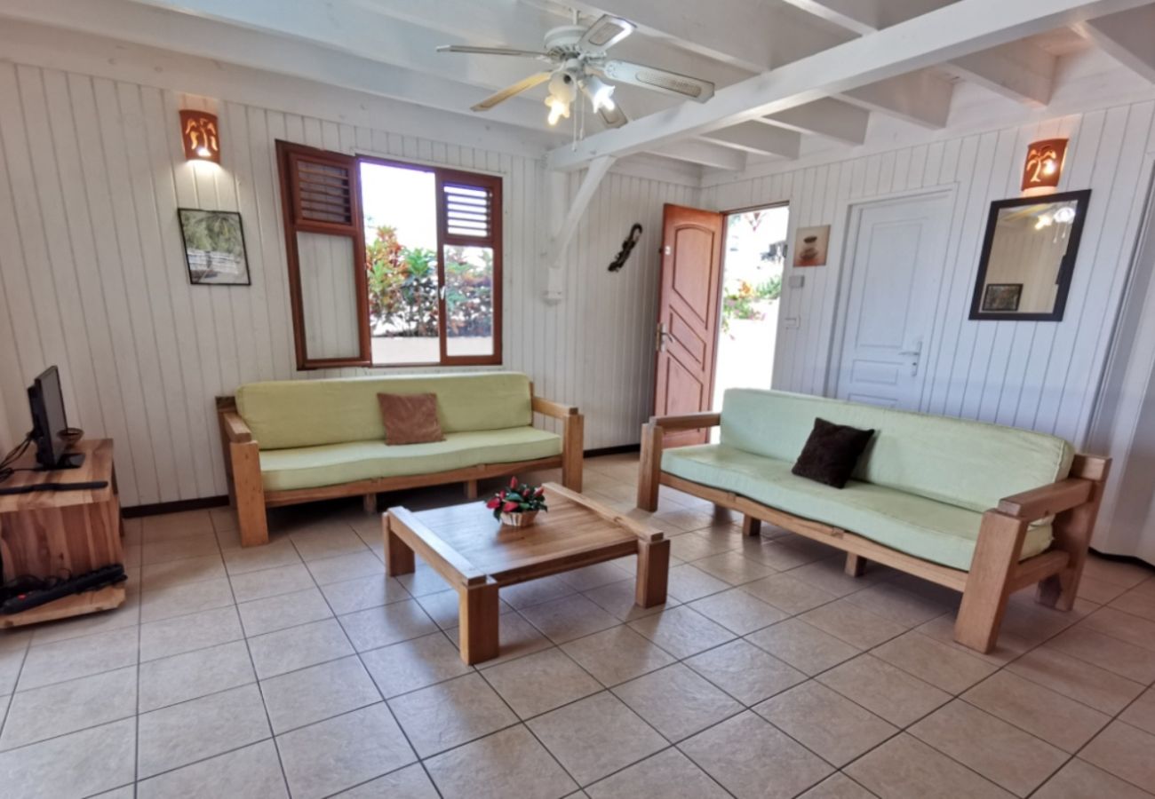 Villa in Sainte-Luce - Villa à Sainte Luce en Martinique - Ref : M073