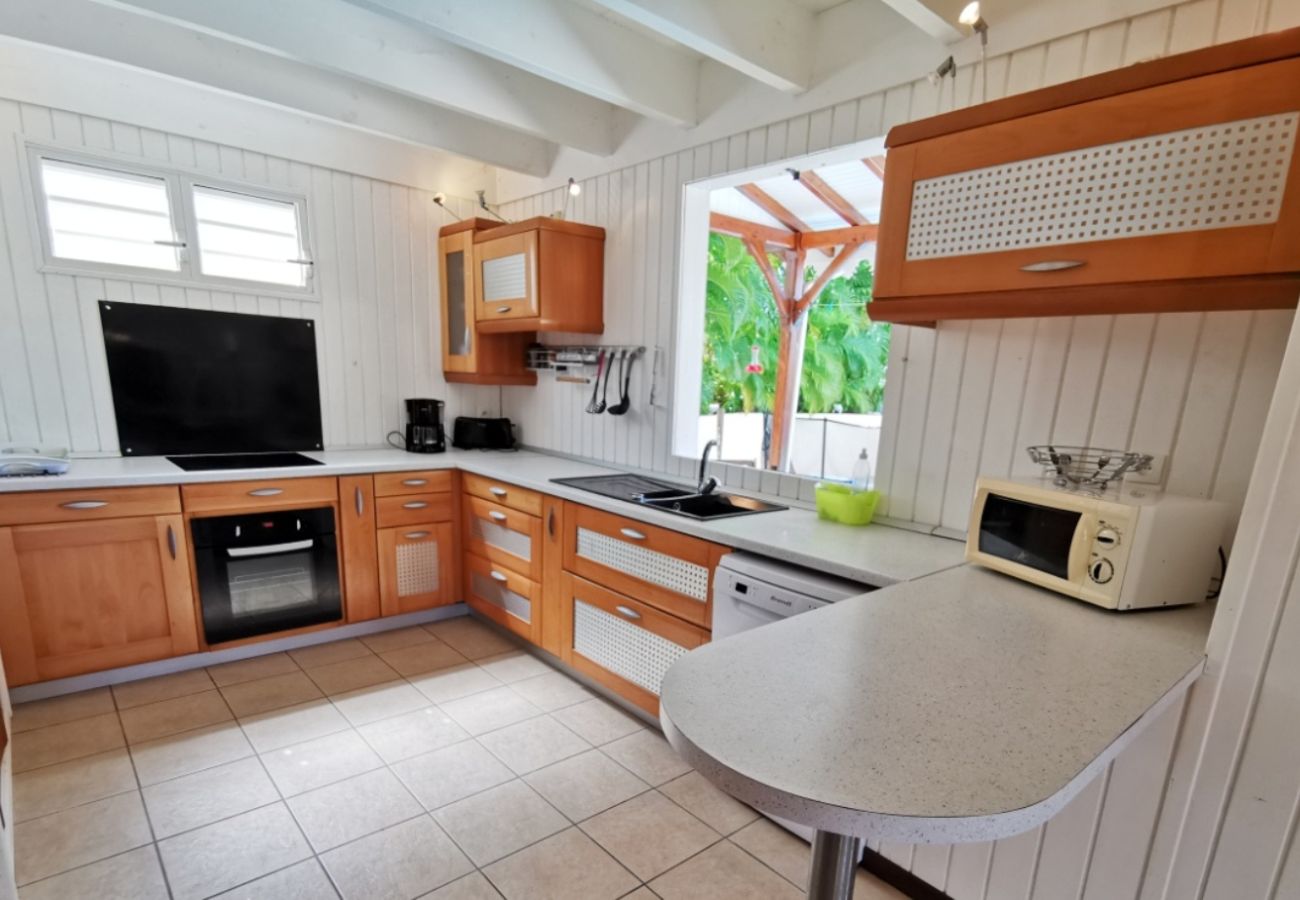 Villa in Sainte-Luce - Villa à Sainte Luce en Martinique - Ref : M073