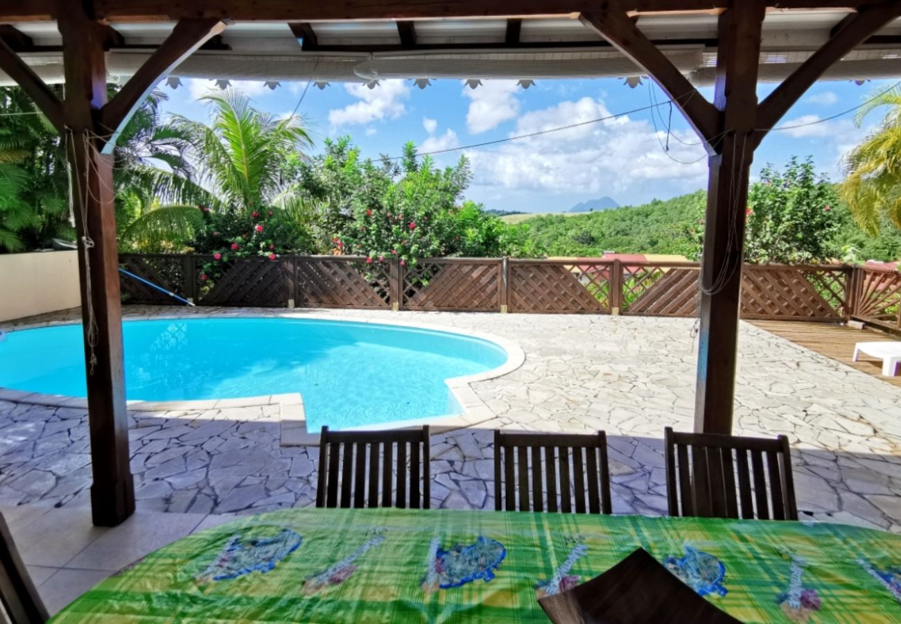 Villa in Sainte-Luce - Villa à Sainte Luce en Martinique - Ref : M073