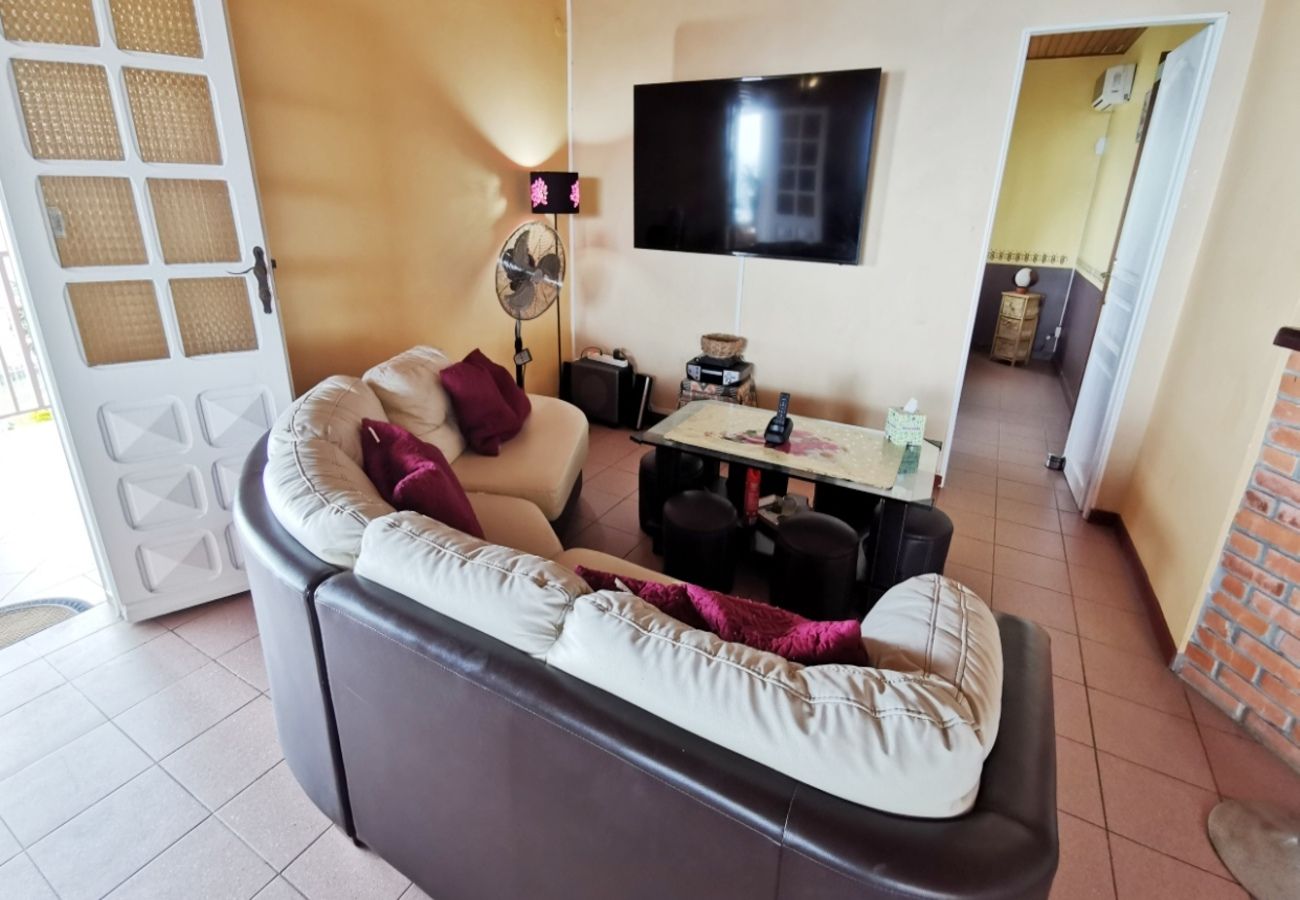 Villa in Sainte-Luce - Villa à Sainte Luce en Martinique - Ref : M097