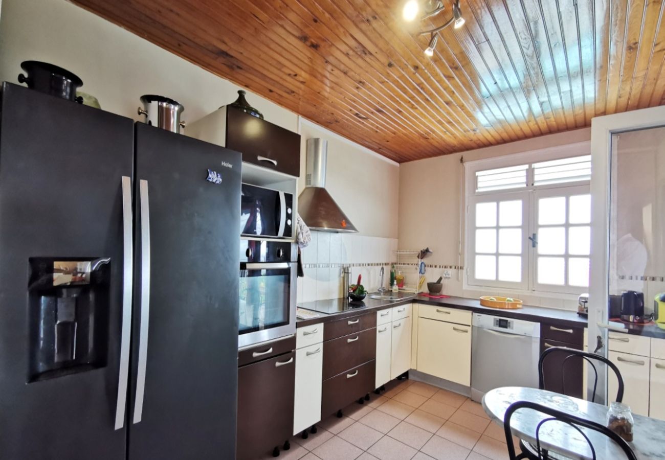 Villa in Sainte-Luce - Villa à Sainte Luce en Martinique - Ref : M097