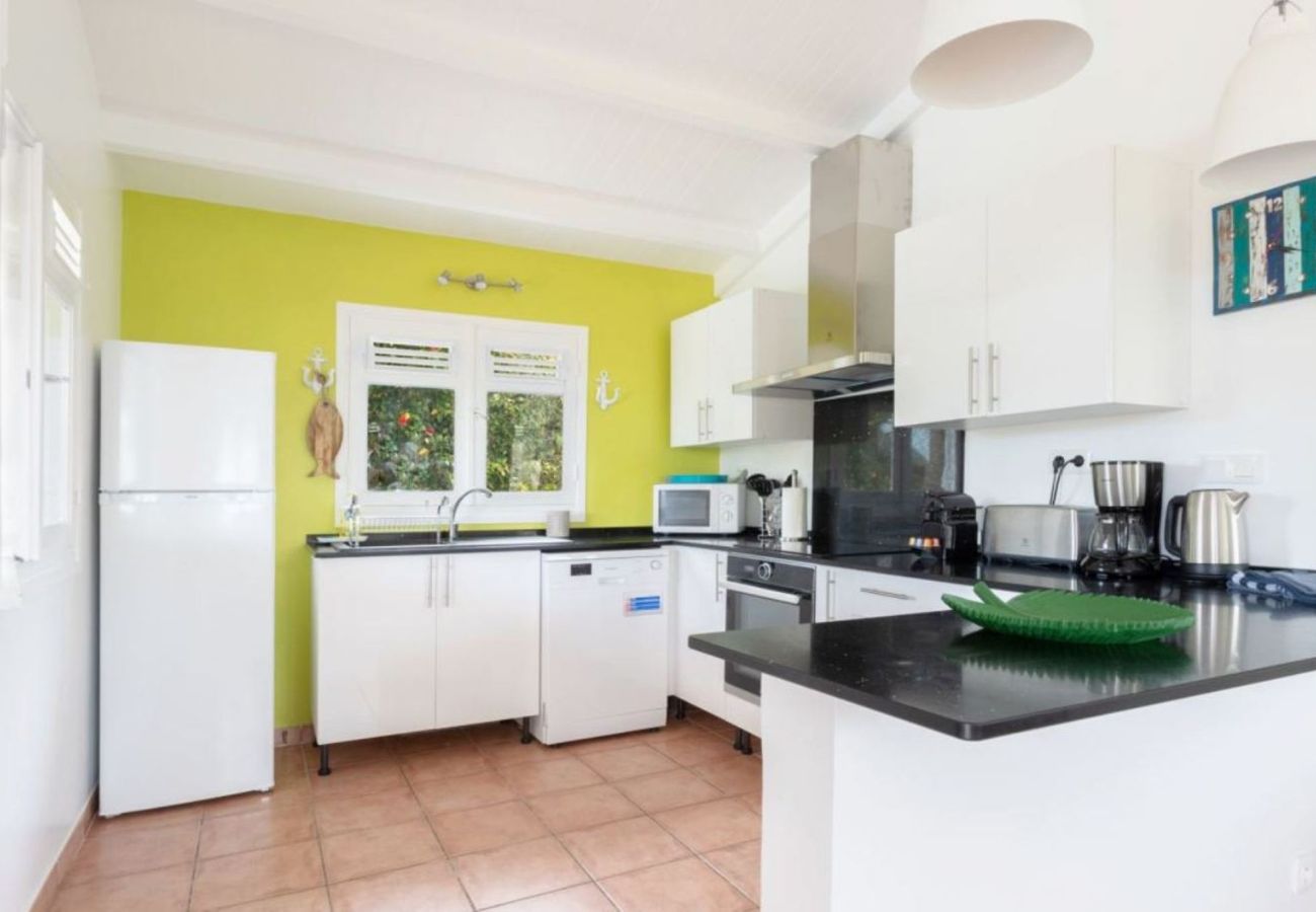 Villa in Sainte-Anne - Villa à Sainte Anne en Martinique - Ref : M135B