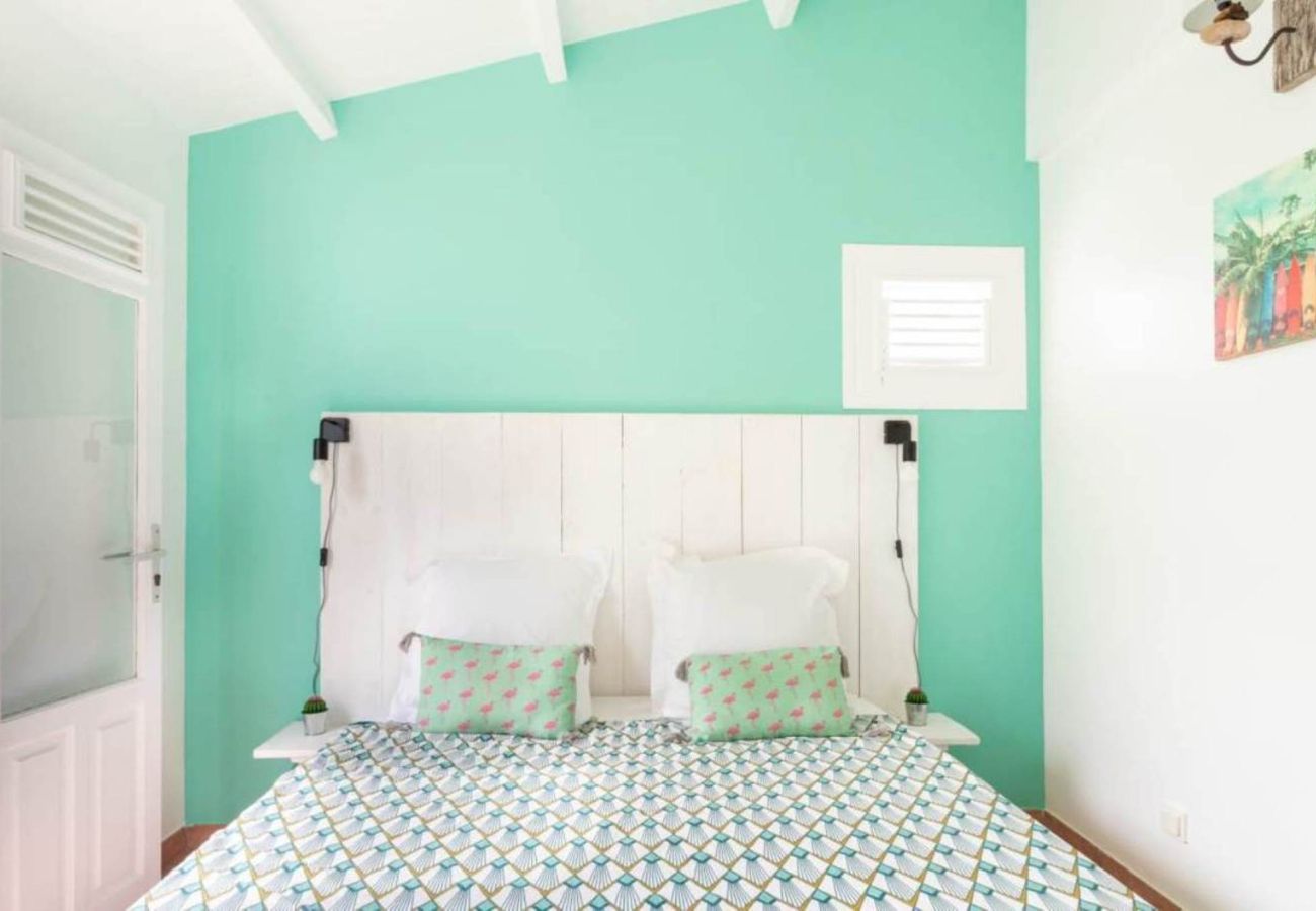 Villa in Sainte-Anne - Villa à Sainte Anne en Martinique - Ref : M135B