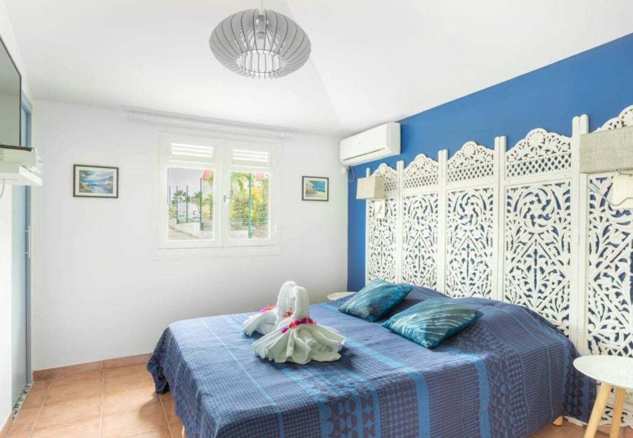 Villa in Sainte-Anne - Villa à Sainte Anne en Martinique - Ref : M135C