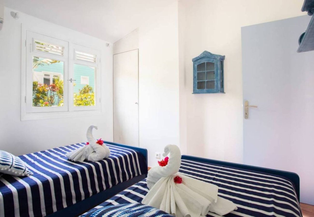 Villa in Sainte-Anne - Villa à Sainte Anne en Martinique - Ref : M135C