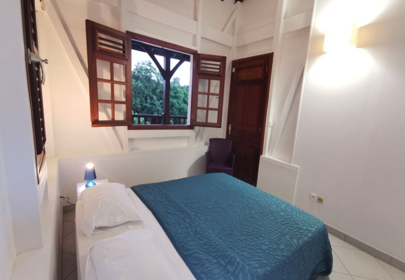 Villa in Sainte-Anne - Villa à Sainte Anne en Martinique - Ref : M141
