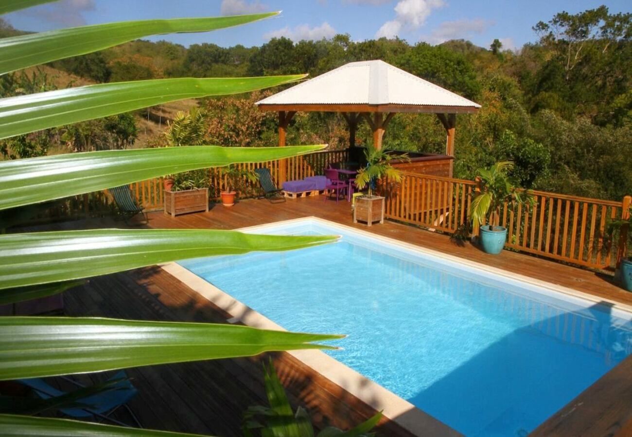 Villa in Sainte-Anne - Villa à Sainte Anne en Martinique - Ref : M141