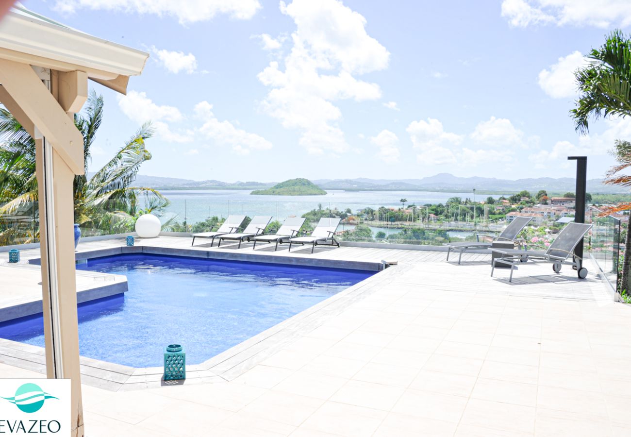 Villa in Les Trois-Ilets - Villa aux Trois Ilets en Martinique - Ref : M189