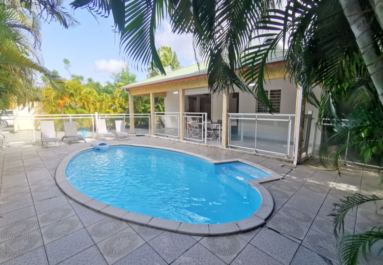 Villa in Saint-François - Villa à Saint François G023P 3 ch 8 pers piscine