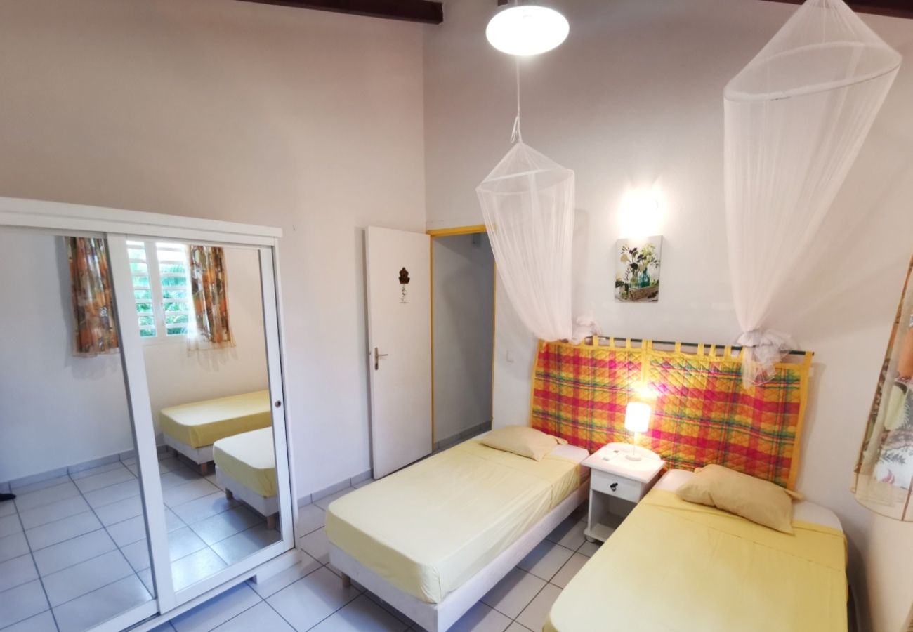 Villa in Saint-François - Villa à Saint François G023P 3 ch 8 pers piscine
