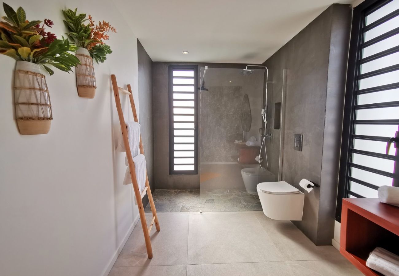 Villa in Saint-François - Villa à Saint François GE300 - 4 chambres piscine