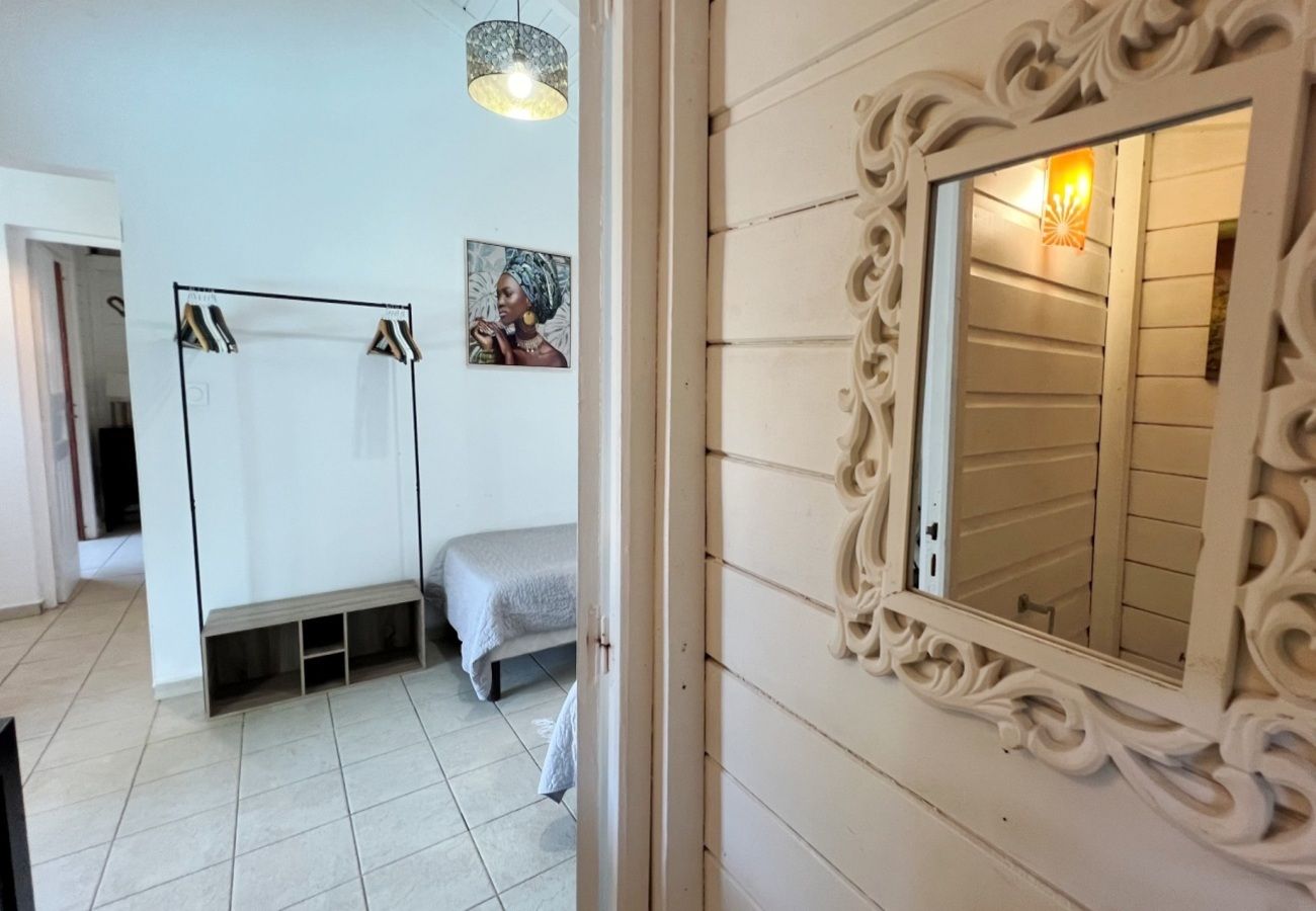 Villa in Deshaies - Villa à Deshaies en Guadeloupe - Ref : G042D