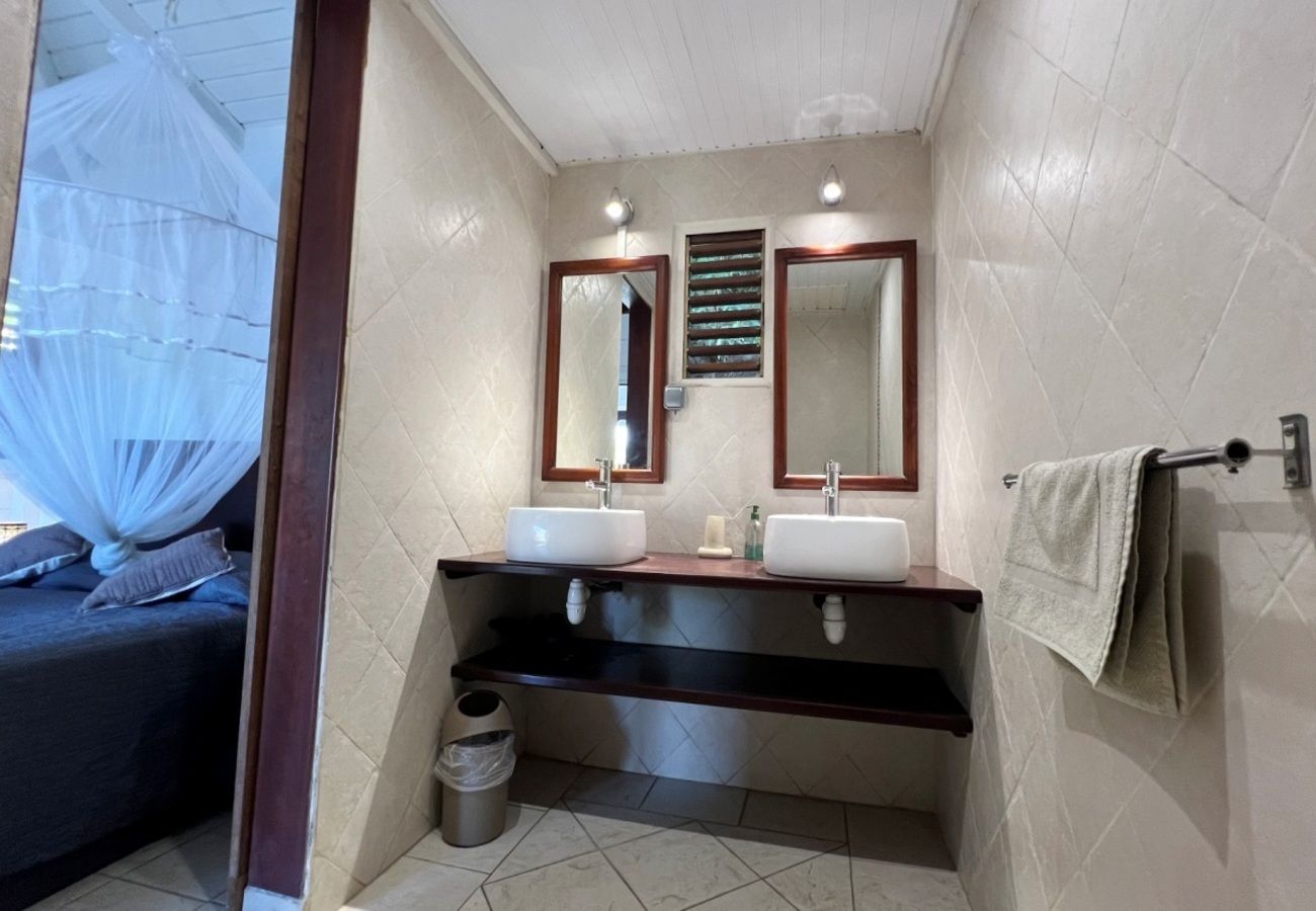 Villa in Deshaies - Villa à Deshaies en Guadeloupe - Ref : G042D