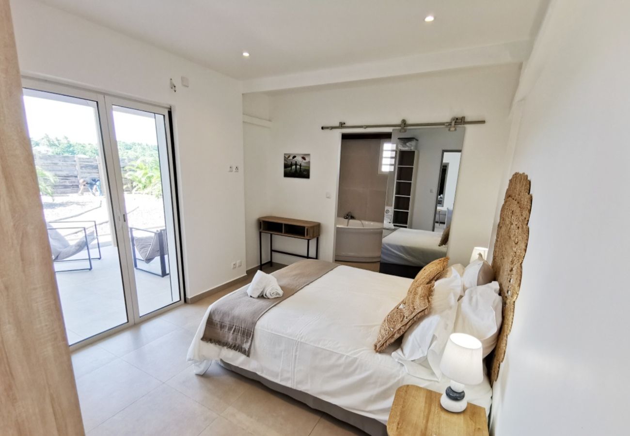 Villa in Sainte-Anne - Villa à Sainte Anne en Guadeloupe - Ref : G095