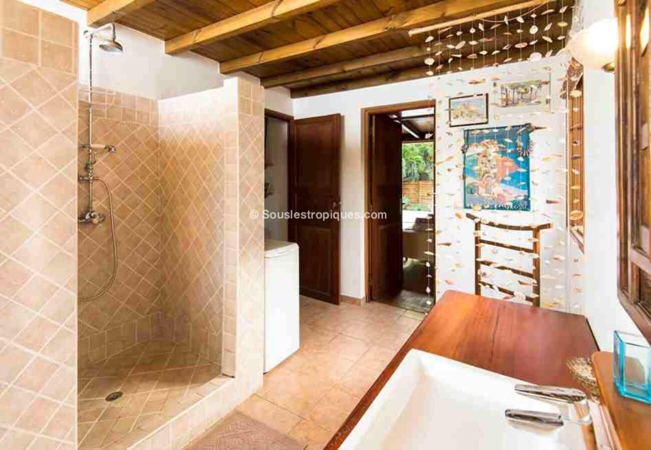 Villa in Bouillante - Villa à Bouillante en Guadeloupe - Ref : G109A