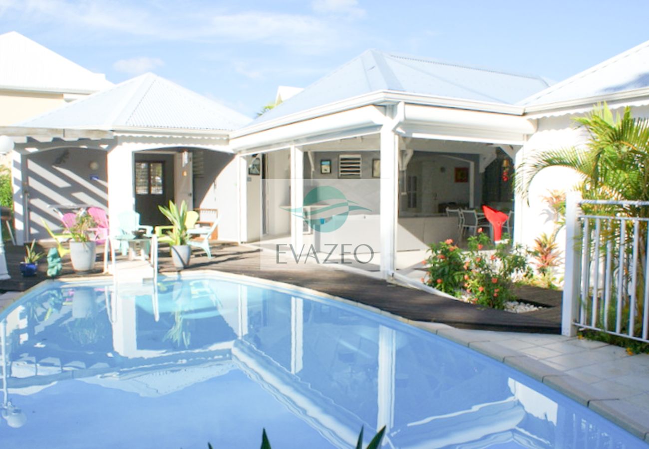 Villa in Sainte-Anne - Villa à Ste Anne en Guadeloupe - Ref : G113