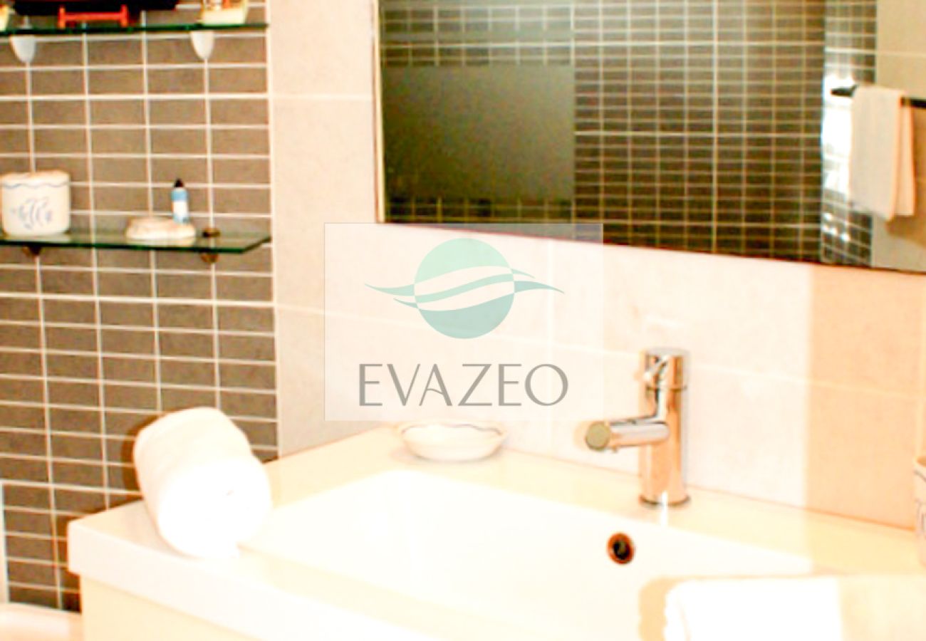 Villa in Sainte-Anne - Villa à Ste Anne en Guadeloupe - Ref : G113