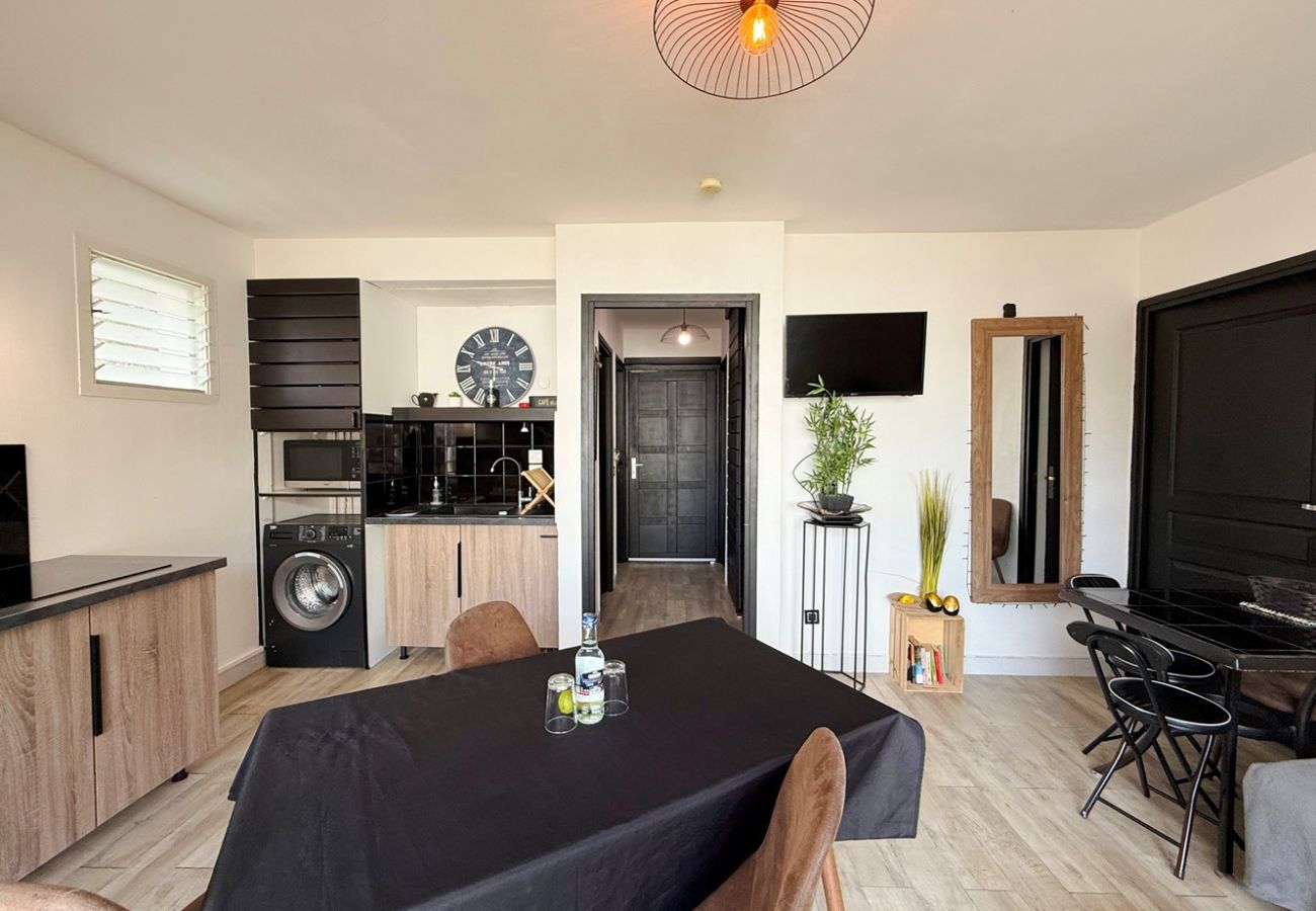 Apartment in Saint-François - Appartement T3 Loft à Saint François Ref GEA003