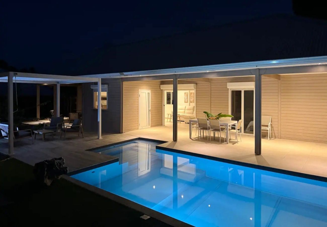 Villa in Sainte-Anne - Villa à Ste Anne en Guadeloupe - Ref : G138A