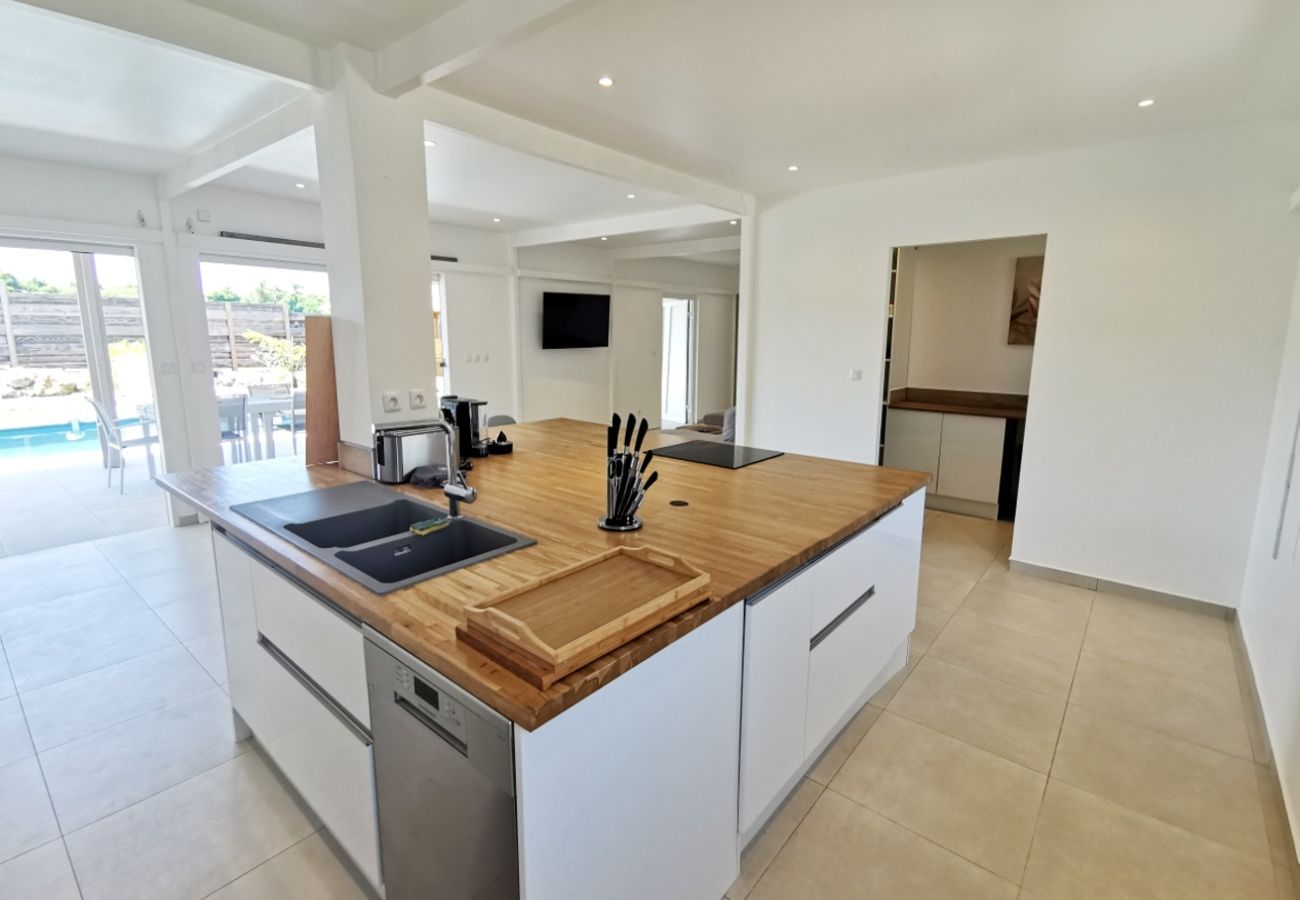 Villa in Sainte-Anne - Villa à Ste Anne en Guadeloupe - Ref : G138A