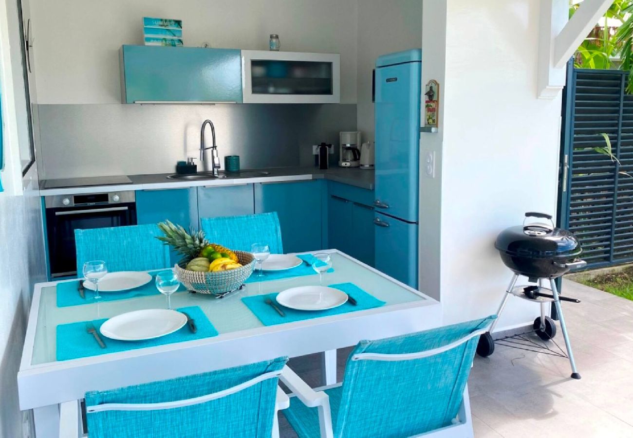 Villa in Le Gosier - Villa Gosier ref G043 2ch 4 pers piscine