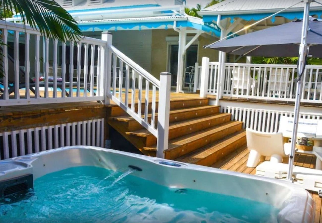 Villa in Saint-François - Villa G157 St François 4 ch piscine 8 pers