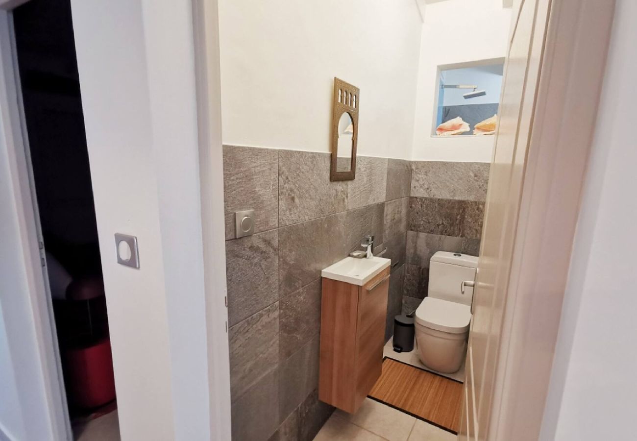 Villa in Saint-François - Villa G157 St François 4 ch piscine 8 pers