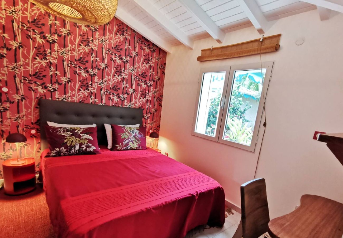 Villa in Saint-François - Villa G157 St François 4 ch piscine 8 pers