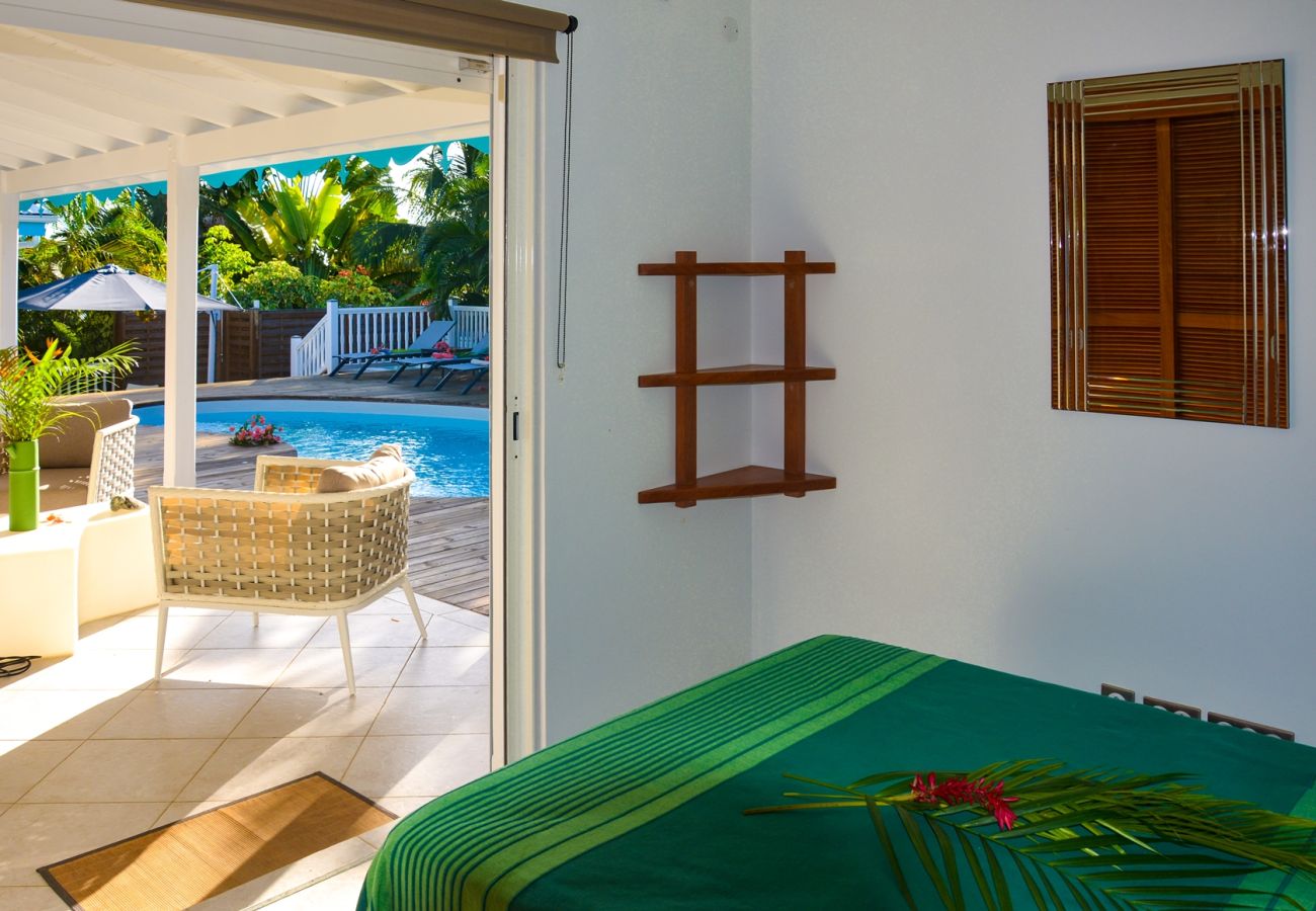 Villa in Saint-François - Villa G157 St François 4 ch piscine 8 pers
